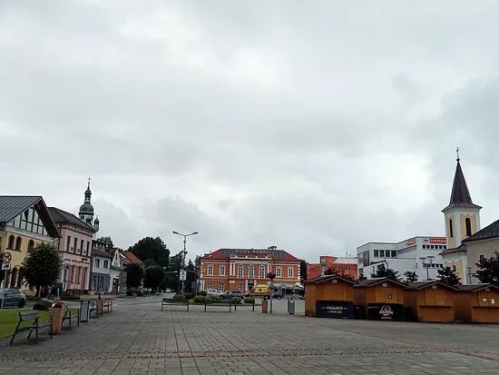 Namestie M. R. Stefanika