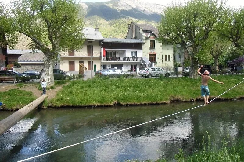Apartment with closed bicycle storage and WIFI - Center of Bourg D'oisans