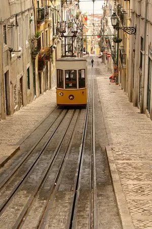 Veeto Lisbon Free Tour