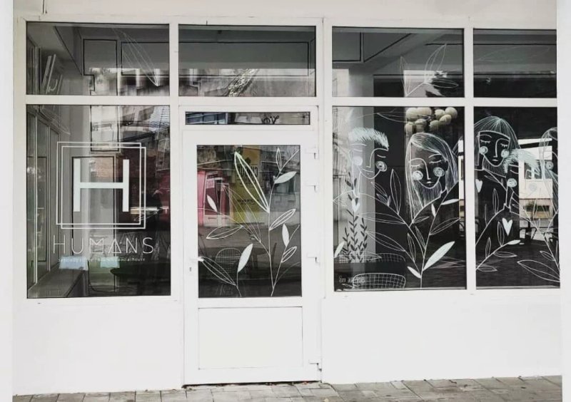 Humans Social House