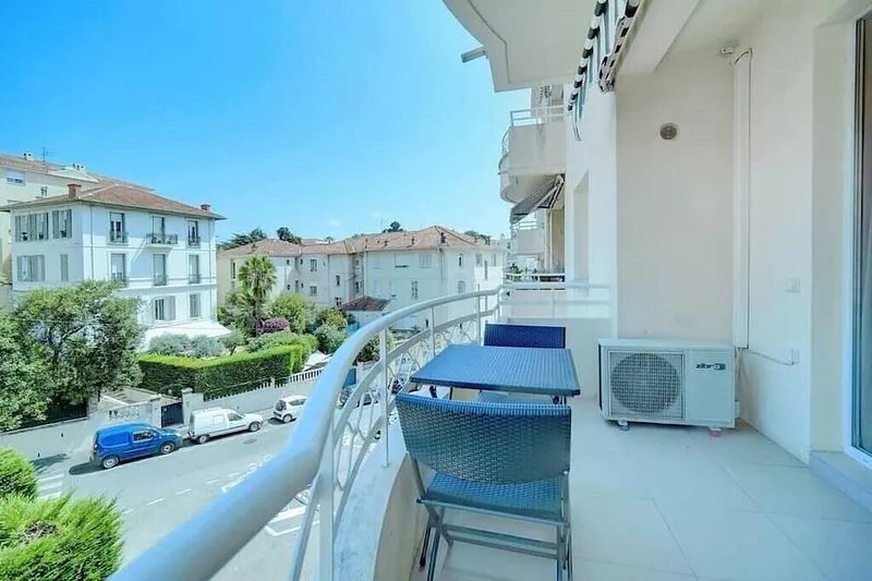 Immogroom - Terrace - 2 bedrooms - Downtown - AC