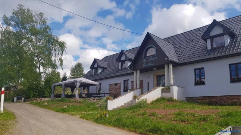 Pokoje Goscinne Art-Dworek Miroslawa Smoter