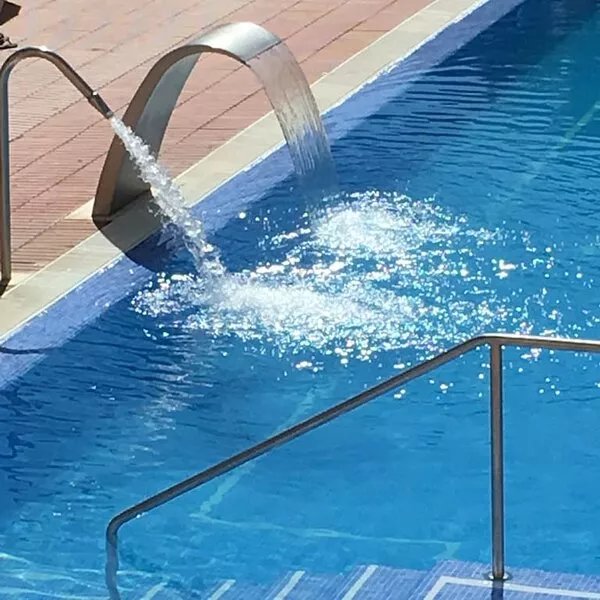 Modern, renoveted, 150m Yumbo, 600m sandy beach. Wi-Fi Free. Fully equipped.