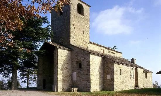 Pieve di San Pietro a Tizzano Val Parma