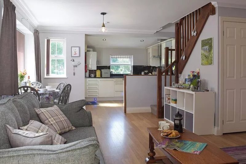 2 bedroom accommodation in Pembroke