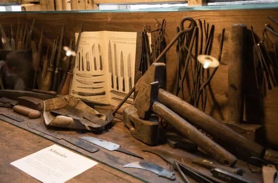 Klotzli Messerschmiede Alte Werkstatt, Sammlung & Archiv