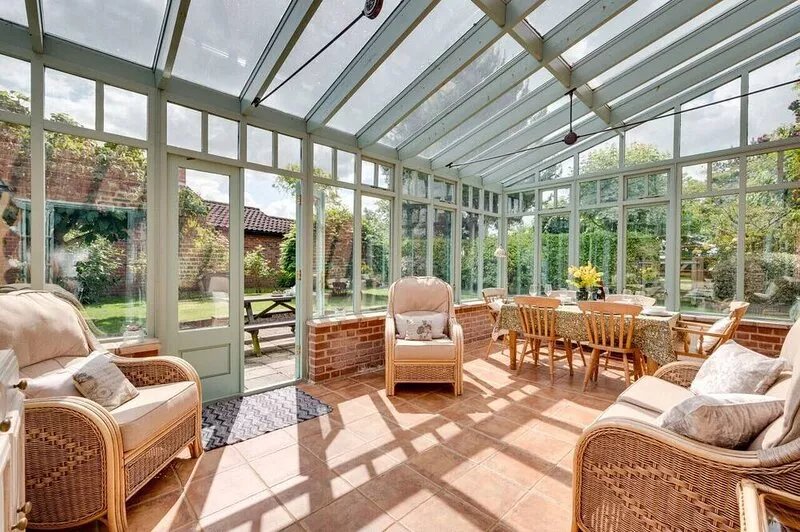 Watts Cottage - Two Bedroom House, Sleeps 5