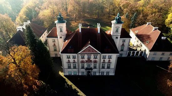 Muzeum Wnetrz w Otwocku Wielkim