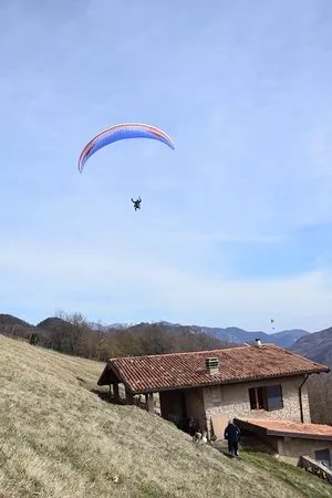 Parapendio biposto - A.S.D. Volo libero Valle Sabbia