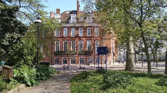 Chelsea Embankment Gardens