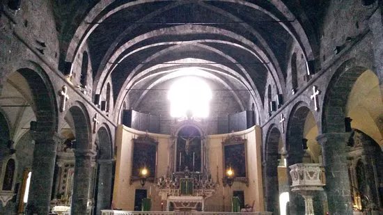 Parrocchia San Giovanni Evangelista di Pre