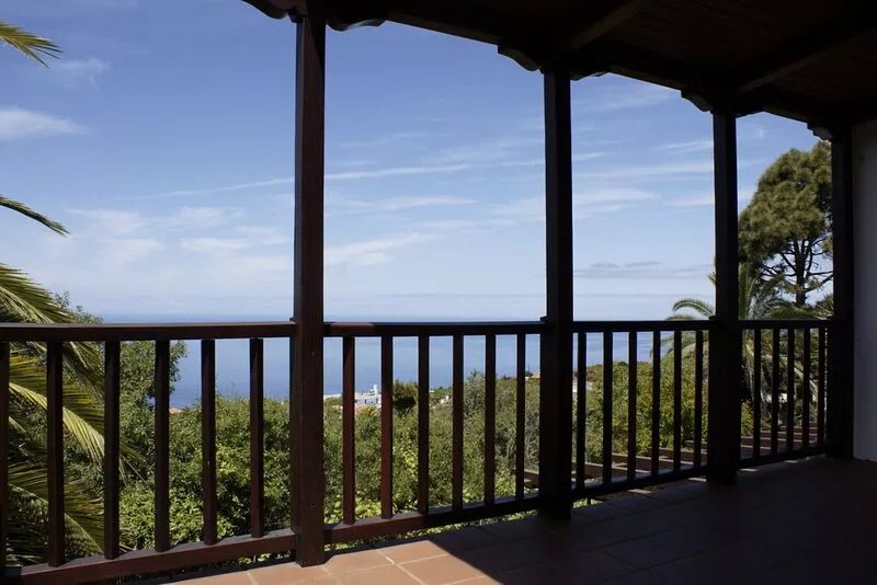 Casa Lucia II: (max. 3 persons)sunny west side of La Palma, sea view