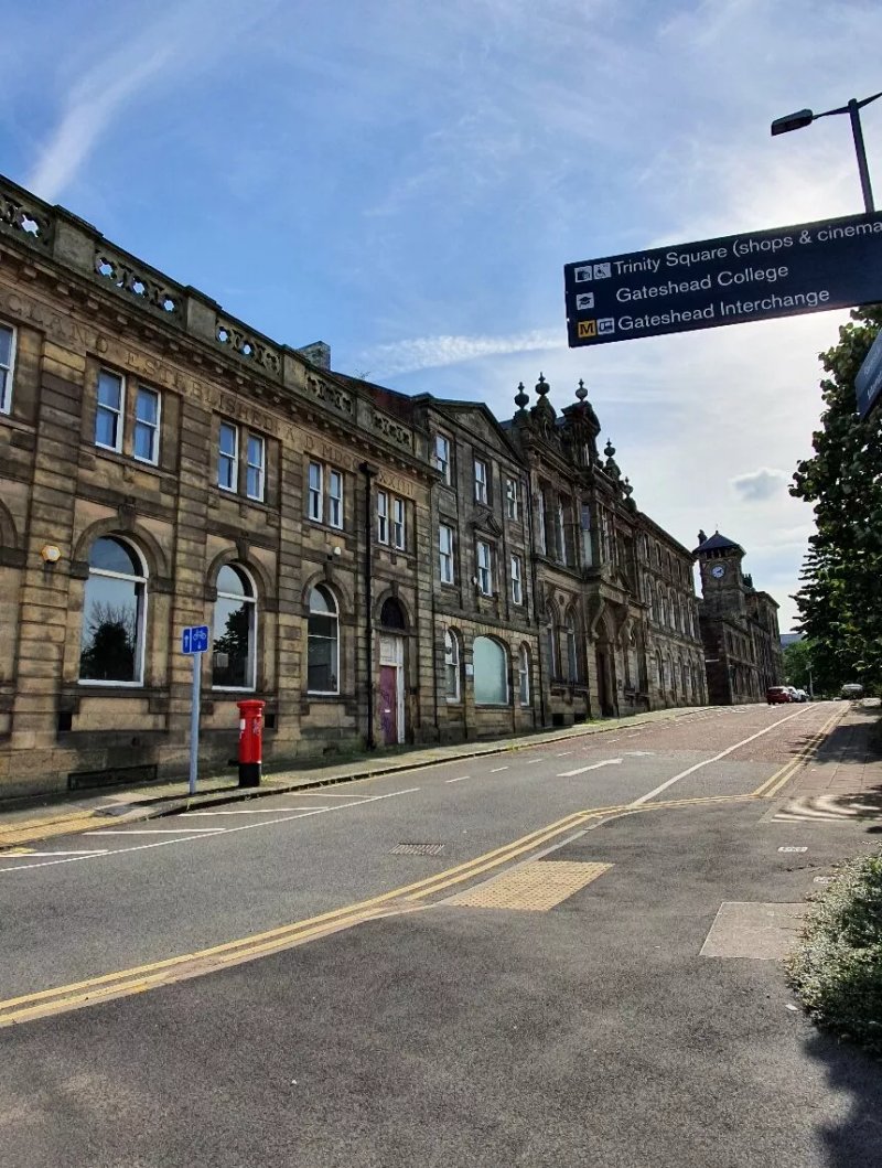 Swinburne House