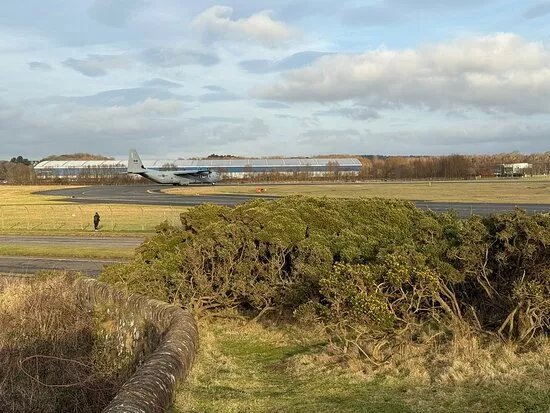 Prestwick Airport Spotter's Mound