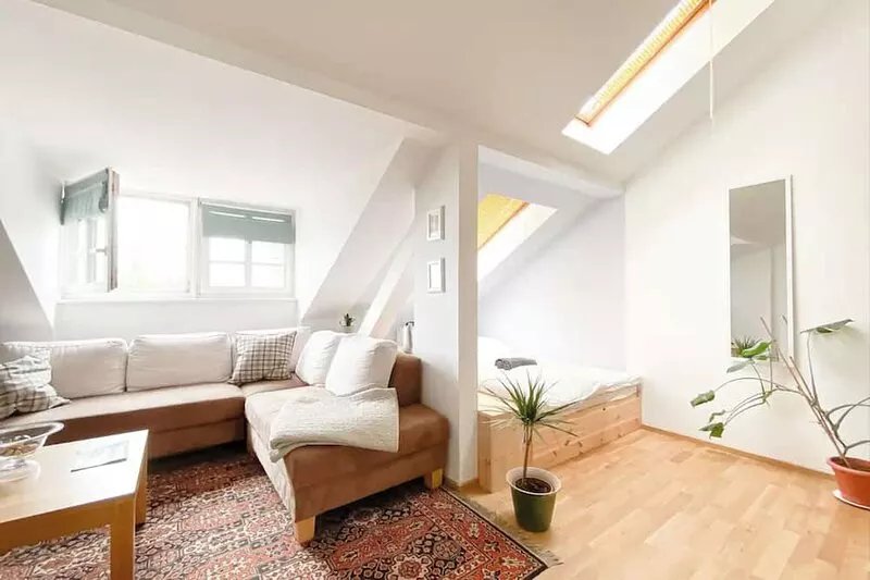 Beautiful apartment with a view over the city forest