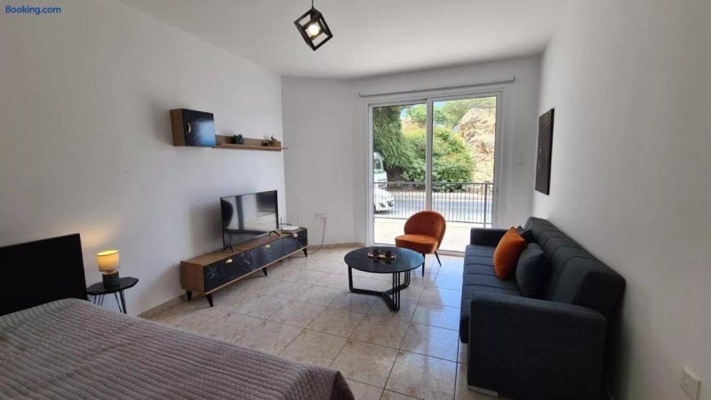 Laertis Apartments - by IMH Travel & Tours