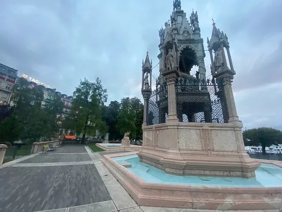 Duke of Brunswick Statue