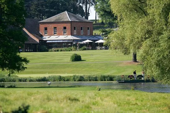 The Melbourne Club Golf Academy