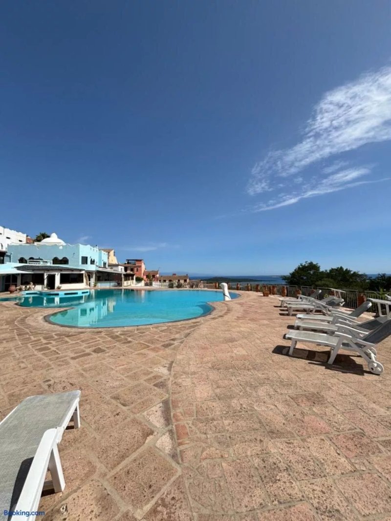 Anima Rooms & Pool