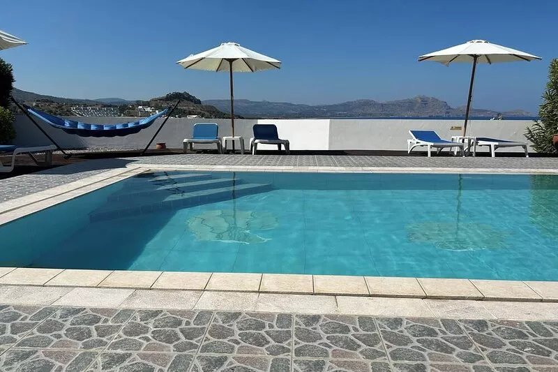 Detached Villa with Private Pool, close to the beach and Outstanding Sea Views