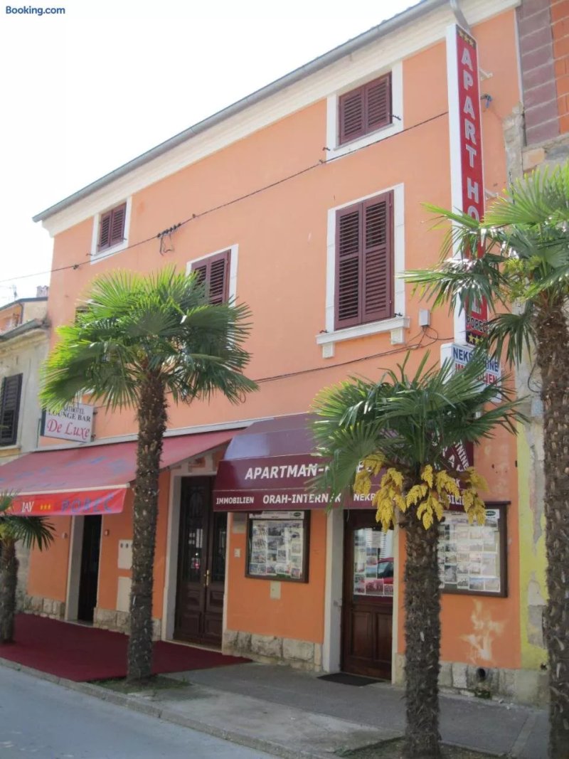Aparthotel Lav