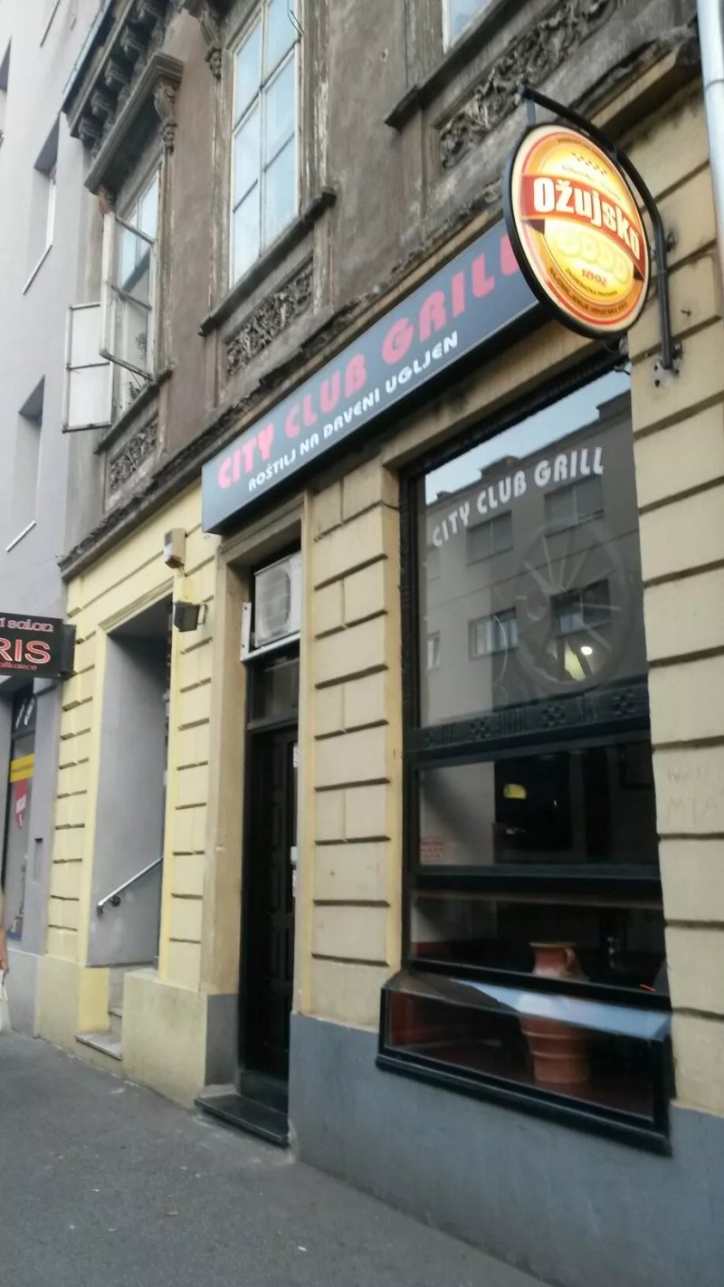 City Club Grill
