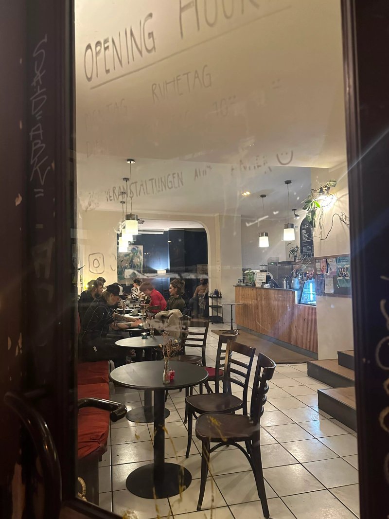 Cafe Lux