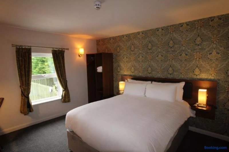 Rooms @ The Dolau Inn