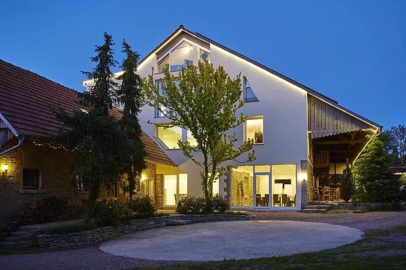 Apartment Sonnenwinkel for 1-5 people with a large balcony