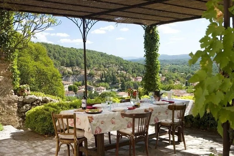 The dream of Provence in 1700th with beautiful view