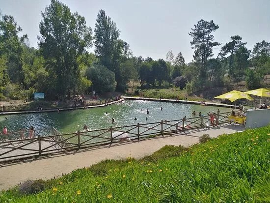 Praia Fluvial Dos Olhos Da Fervenca