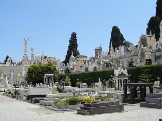 Cimetiere du Chateau