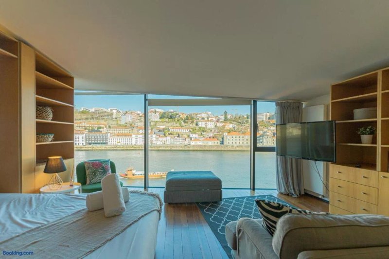 LUXURY VIEWS by YoursPorto