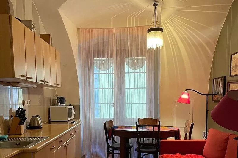 Historic Ground Floor Apartment for 2 in Medieval Centre of Prague