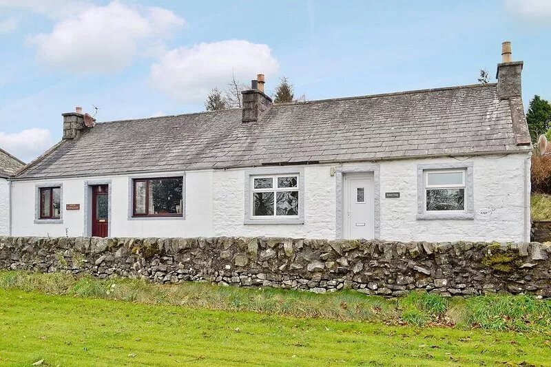 3 bedroom accommodation in Kirkgunzeon, near Dalbeattie