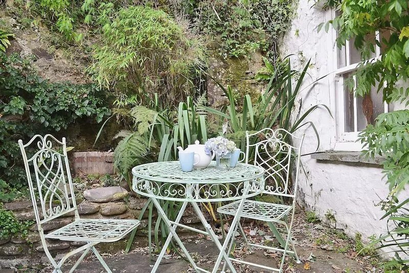 5 bedroom accommodation in Bucks Mills, near Bideford