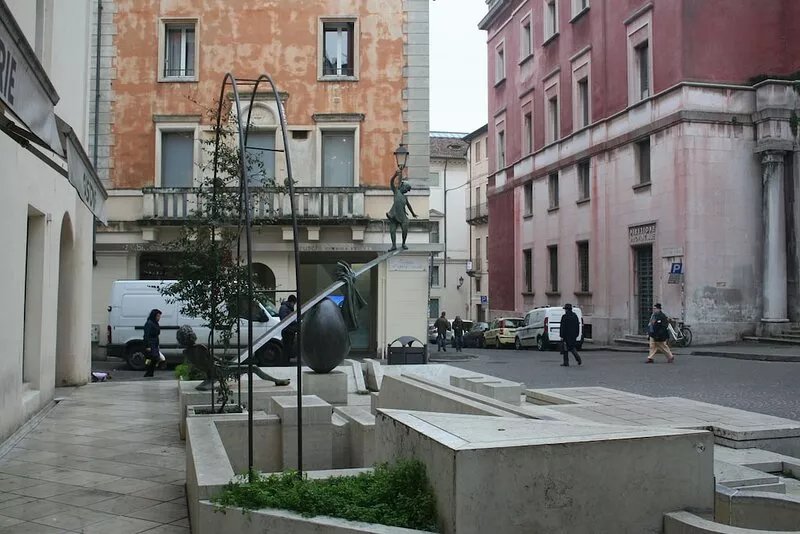 Casa Palladio, in the heart of the historic center