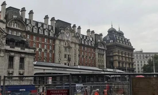 London Victoria Station