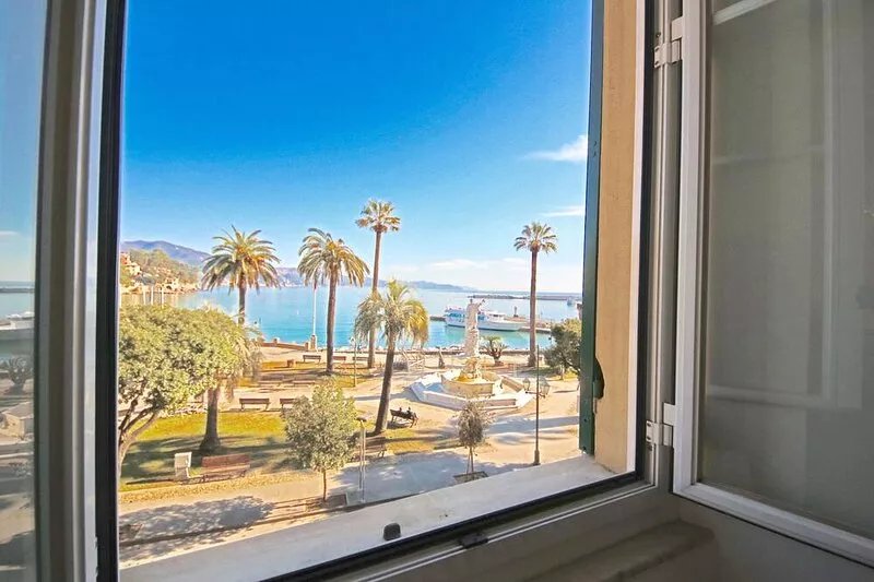 IL FARO by KlabHouse-3BDRM-2BTH Seafront w/Parking-walk2everywhere