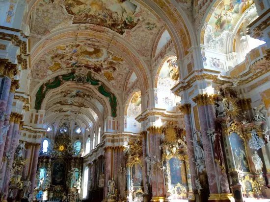 St. Maria Himmelfahrt