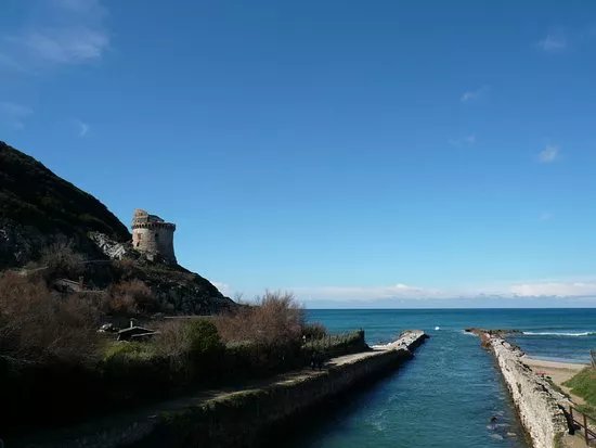 Spiaggia di Torre Paola