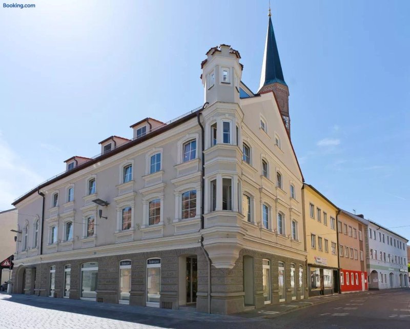 Motel Q - Das kleine Stadthotel 2