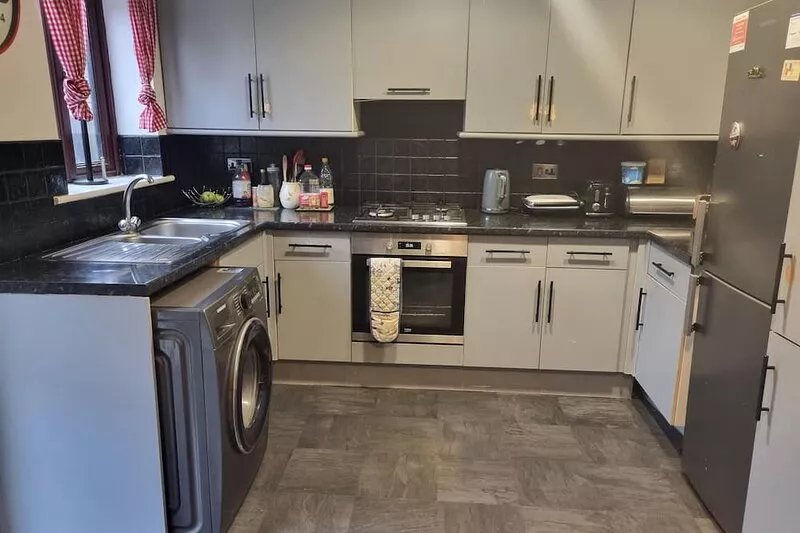 A peaceful home, close to so many Amenities and  to the city centre