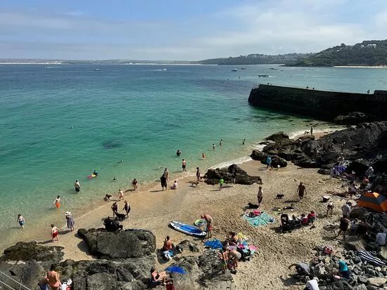 Bamaluz Beach