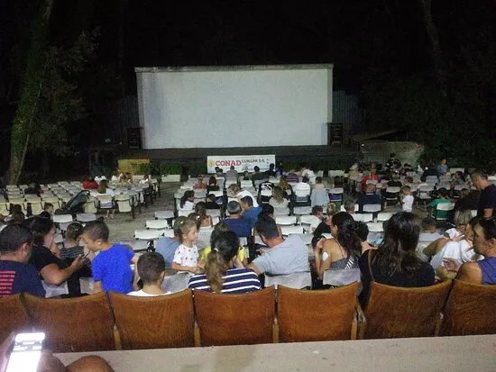 cinema Arena etrusco