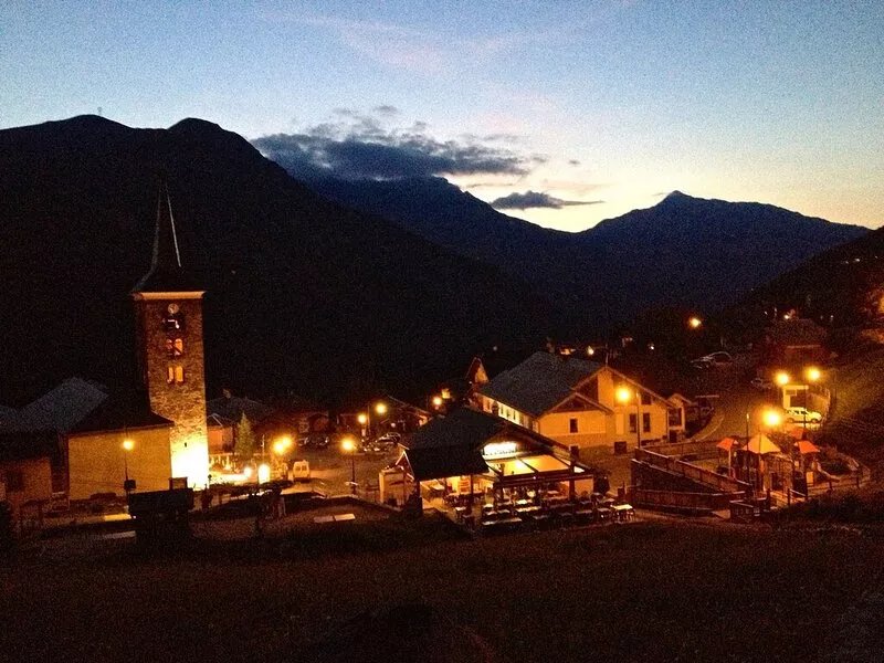 Traditional Village House In The Heart Of The 3 Valleys