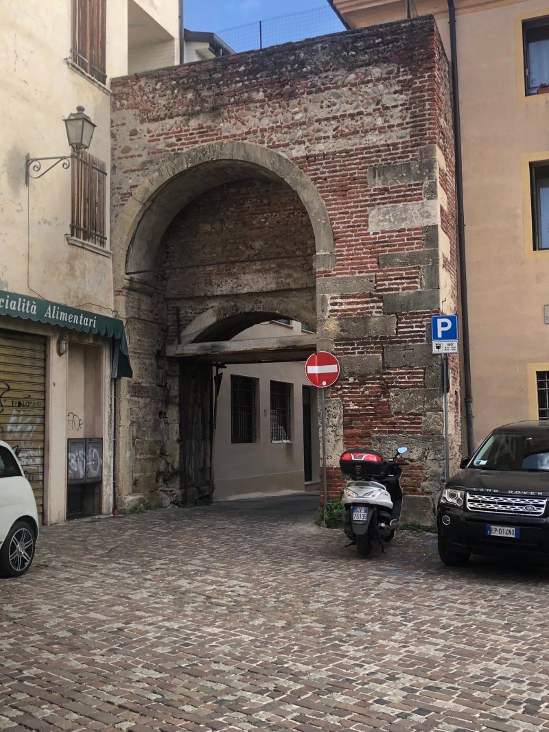 Porta Pusterla o Porta dell'Angelo