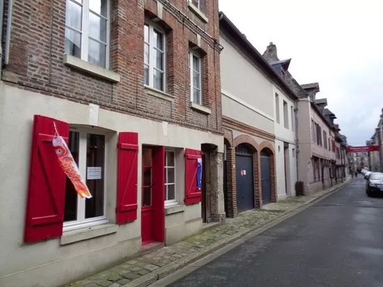 Galerie Entre tissu et papier