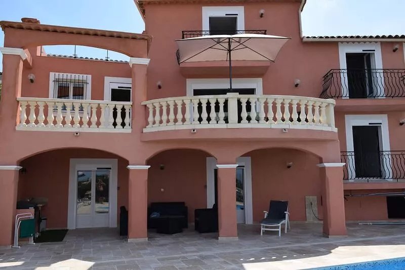 THE VILLA COCAROM IN ST AYGULF WITH VIEW ON BAY OF ST RAPHAEL
