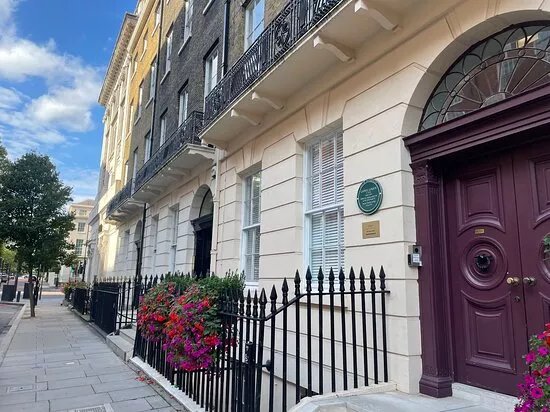 Lou's London Walks